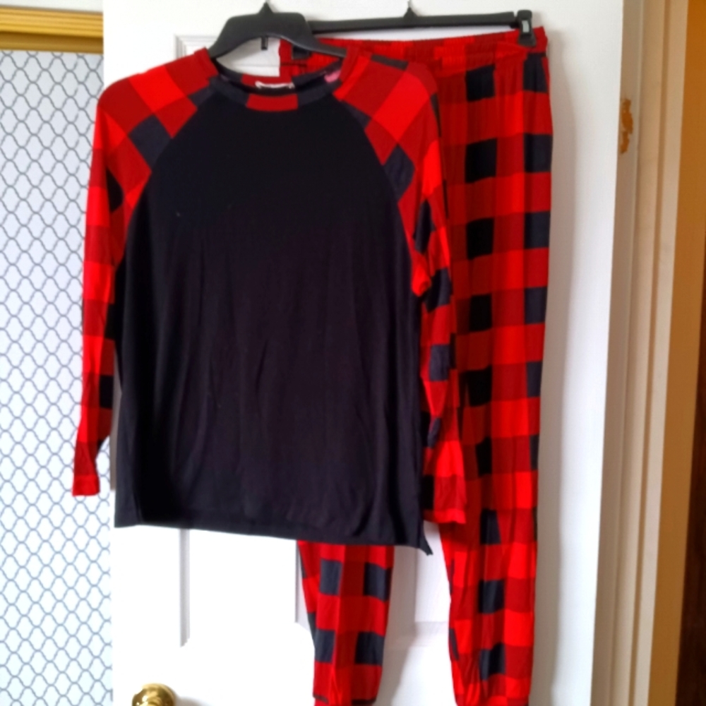 Zenana sleepwear/ loungewear